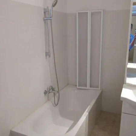 Kemping 3 Etoiles - Piscine - Ccaiibh *