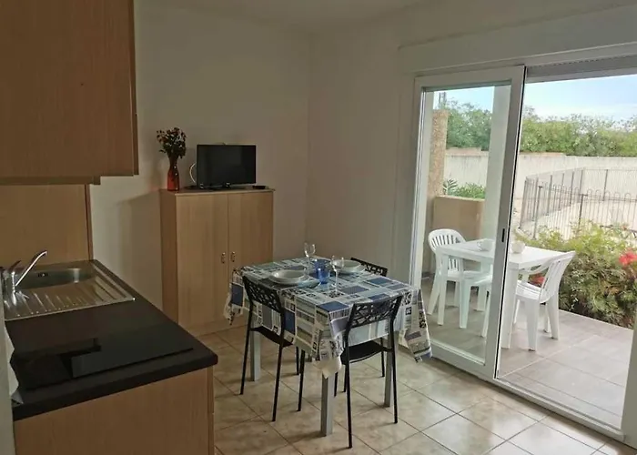 3 Etoiles - Piscine - Ccaiibh *