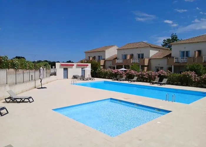 Camping 3 Etoiles - Piscine - Ccaiibh Linguizzetta